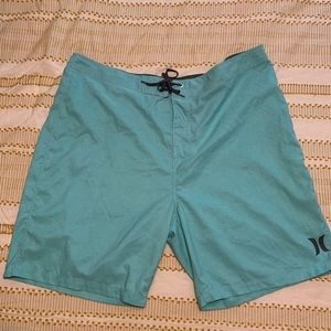 Hurley men’s swim shorts